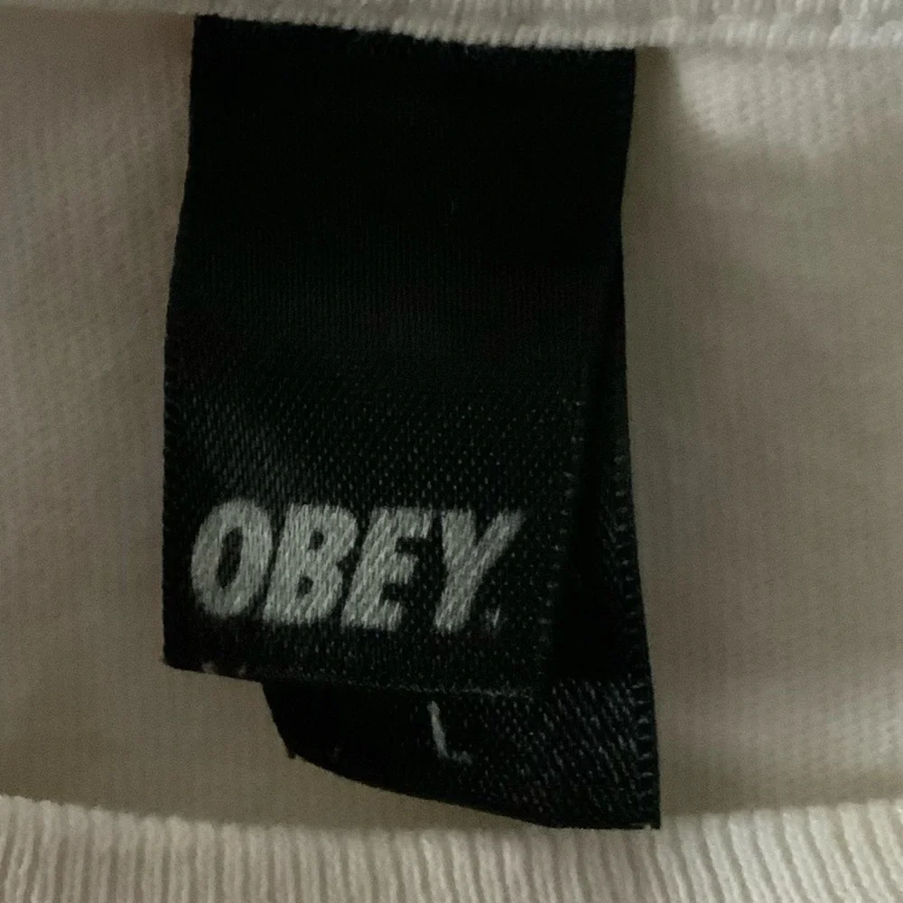 Graphic Vintage OBEY Shepard Fairey Rock The Casbah Short Sleeve Shirt Large - Picture 6 of 7